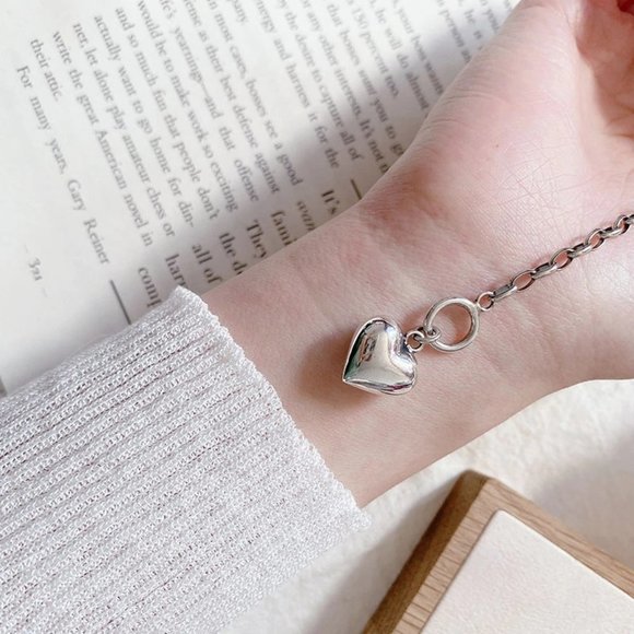 *Sterling Silver Heart Toggle Link Chain Bracelet - Picture 6 of 11